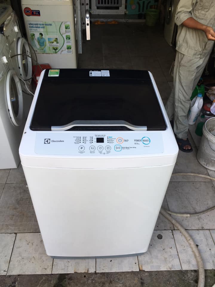 Máy giặt Electrolux (8.5kg) có bánh xe