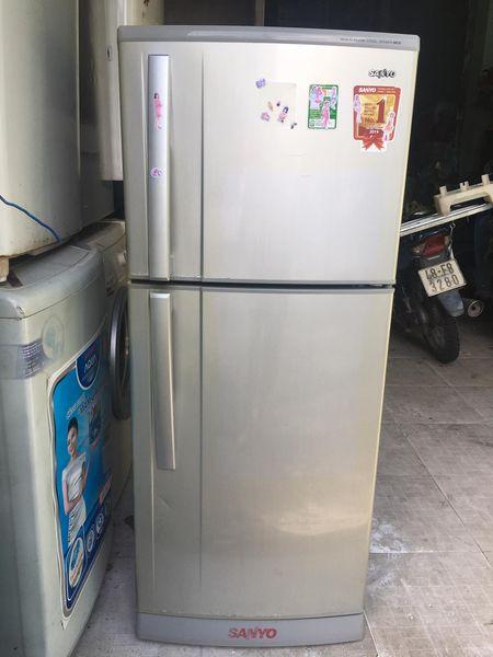 Tủ lạnh (Sanyo)165lít , không đóng tuyết,