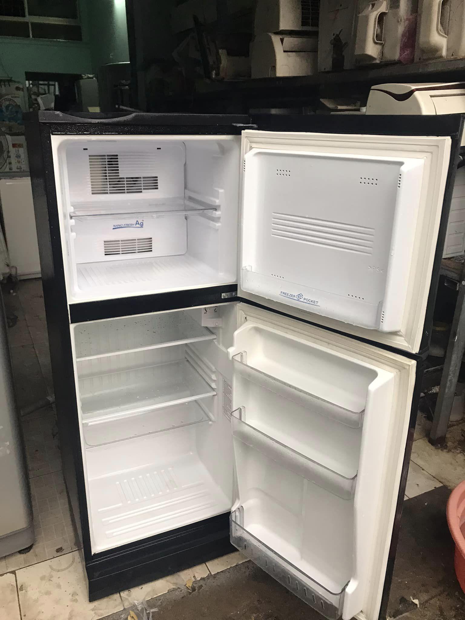Tủ lạnh Aqua (130 lít) chạy nhẹ điện