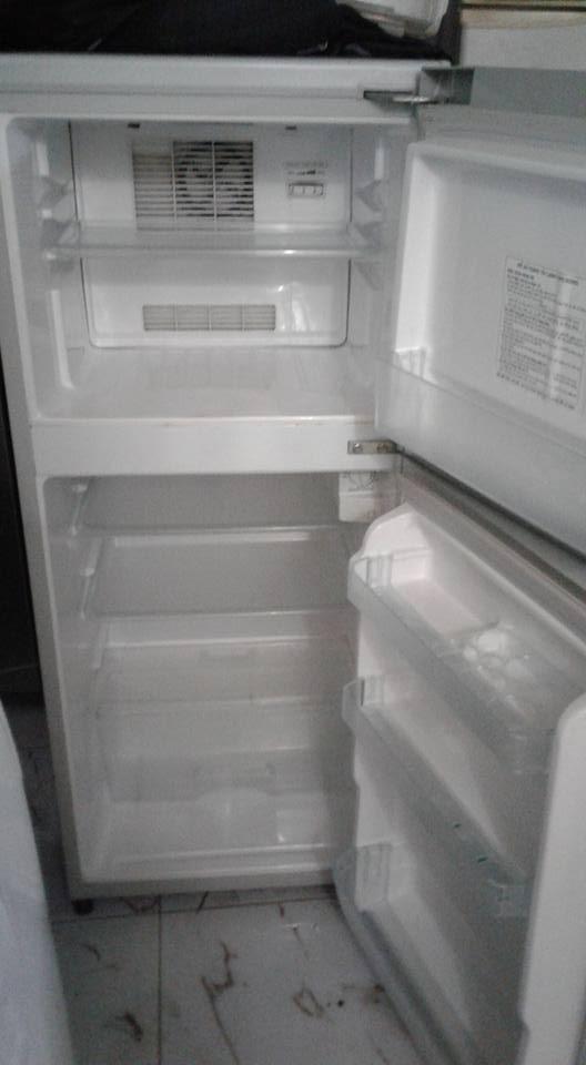 Tủ lạnh Toshiba 130 lít không đóng tuyết