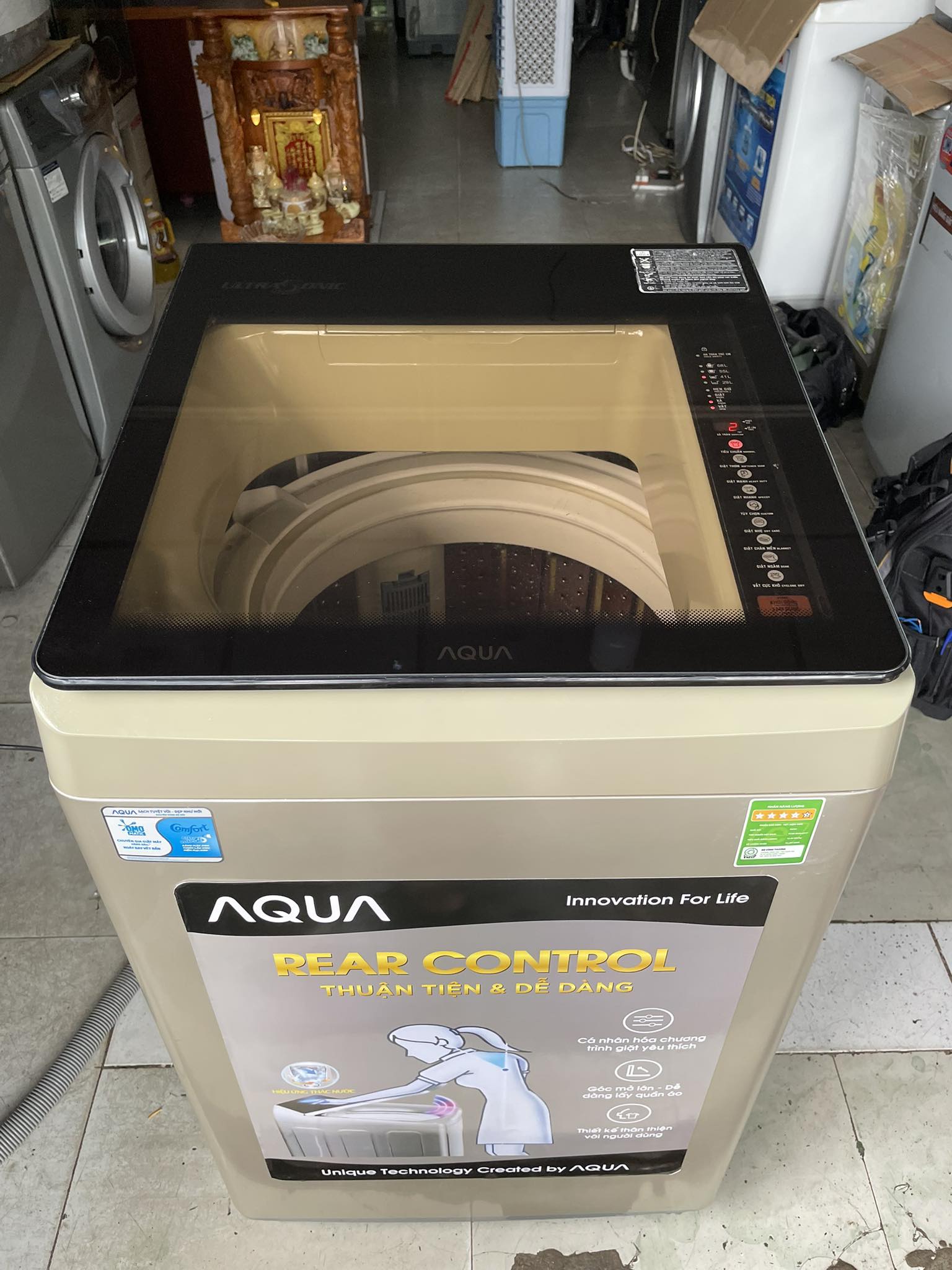 Máy giặt AQUA (9KG) mặt kính, nguyên zin