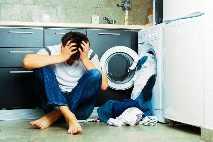 Máy giặt đang giặt bị ngưng hoạt động - nguyên nhân và cách sửa chữa