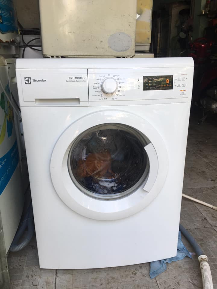 Máy giặt Electrolux (7kg) EWF 85742