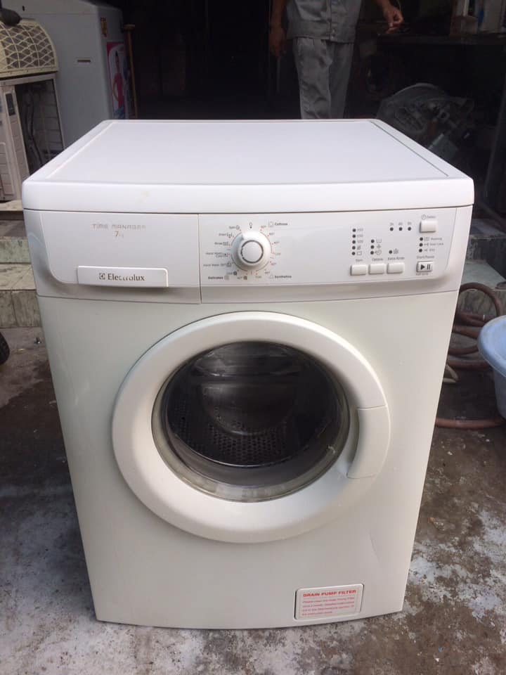Máy giặt Electrolux EWF -8576 (7kg) cửa ngang