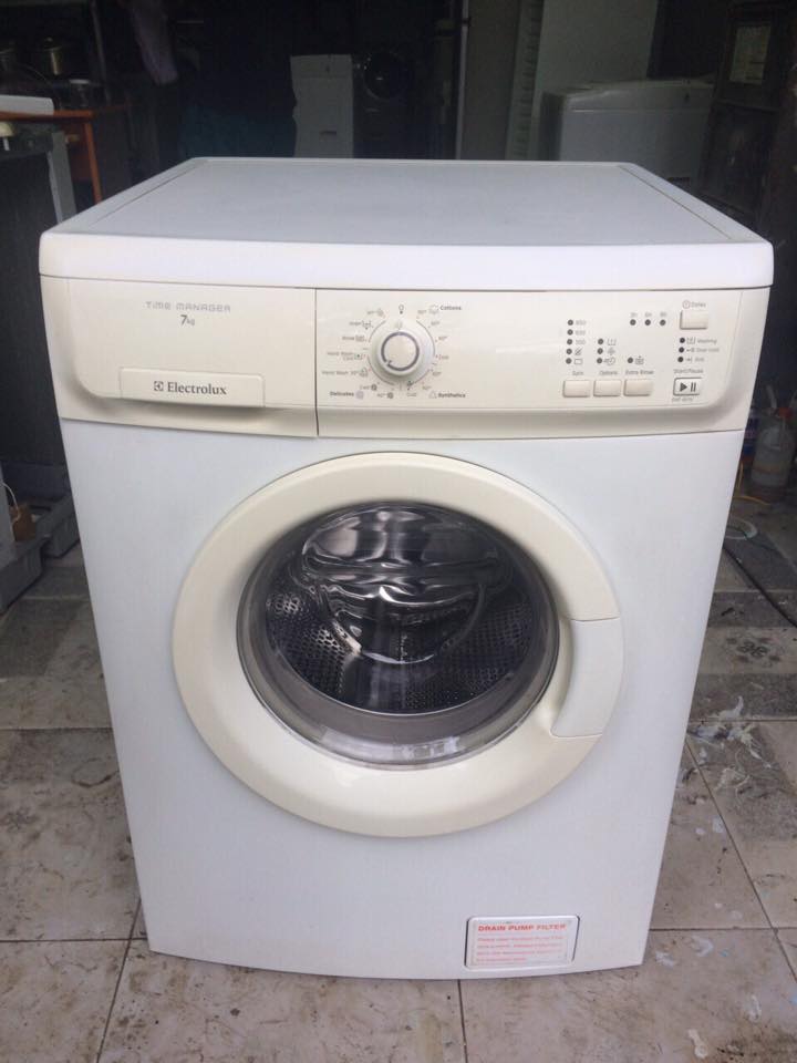Máy giặt Electrolux EWF-8576 7KG