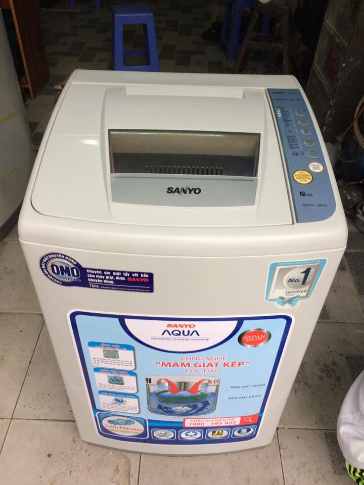 Máy giặt Sanyo Asw-68S1T 6.8kg mới 95%