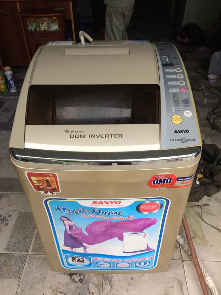 Máy giặt Sanyo Asw-D900HT (9kg) Inverter