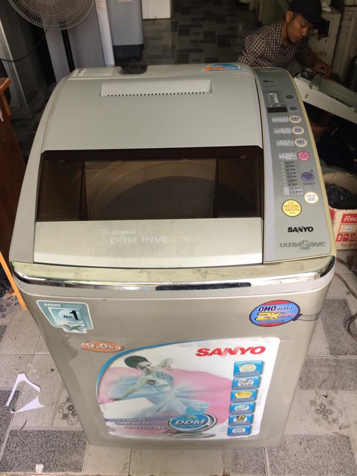 Máy giặt Sanyo Asw-D900HT (9kg) Inverter