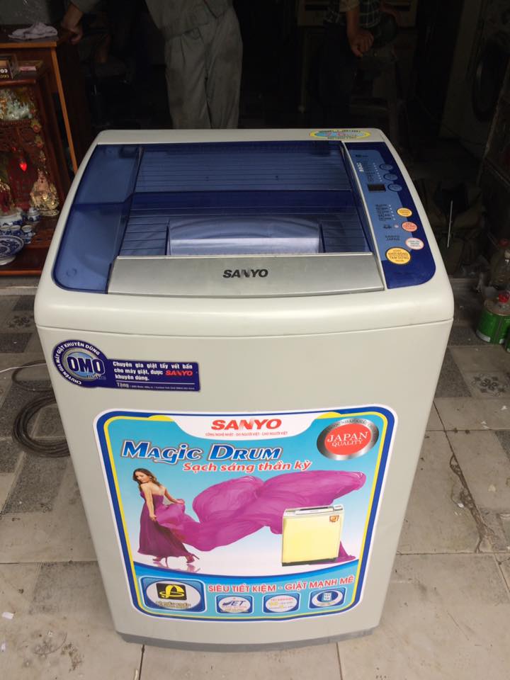 Máy giặt Sanyo ASW-F100AT 7kg mới 95%