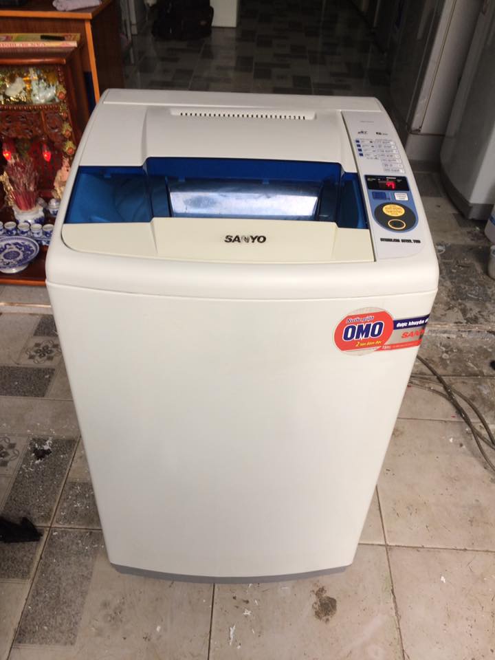 Máy giặt Sanyo ASW-S70VT 7kg mới 95%