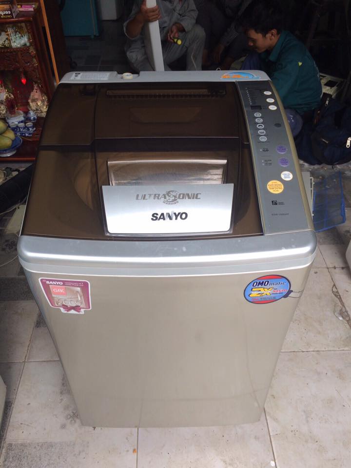 Máy giặt Sanyo Asw-U680HT 6,8kg lồng nghiêng