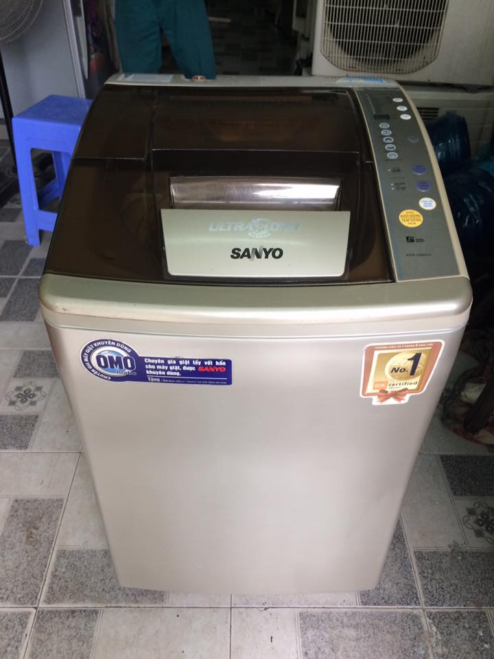 Máy giặt Sanyo Asw-U680HT 6,8kg lồng nghiêng