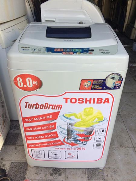 Máy giặt Toshiba 8kg lòng inox không rỉ mới 90%