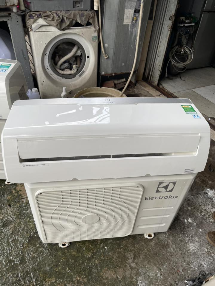 Máy lạnh Electroluc (1HP-3,7tr) xài tốt