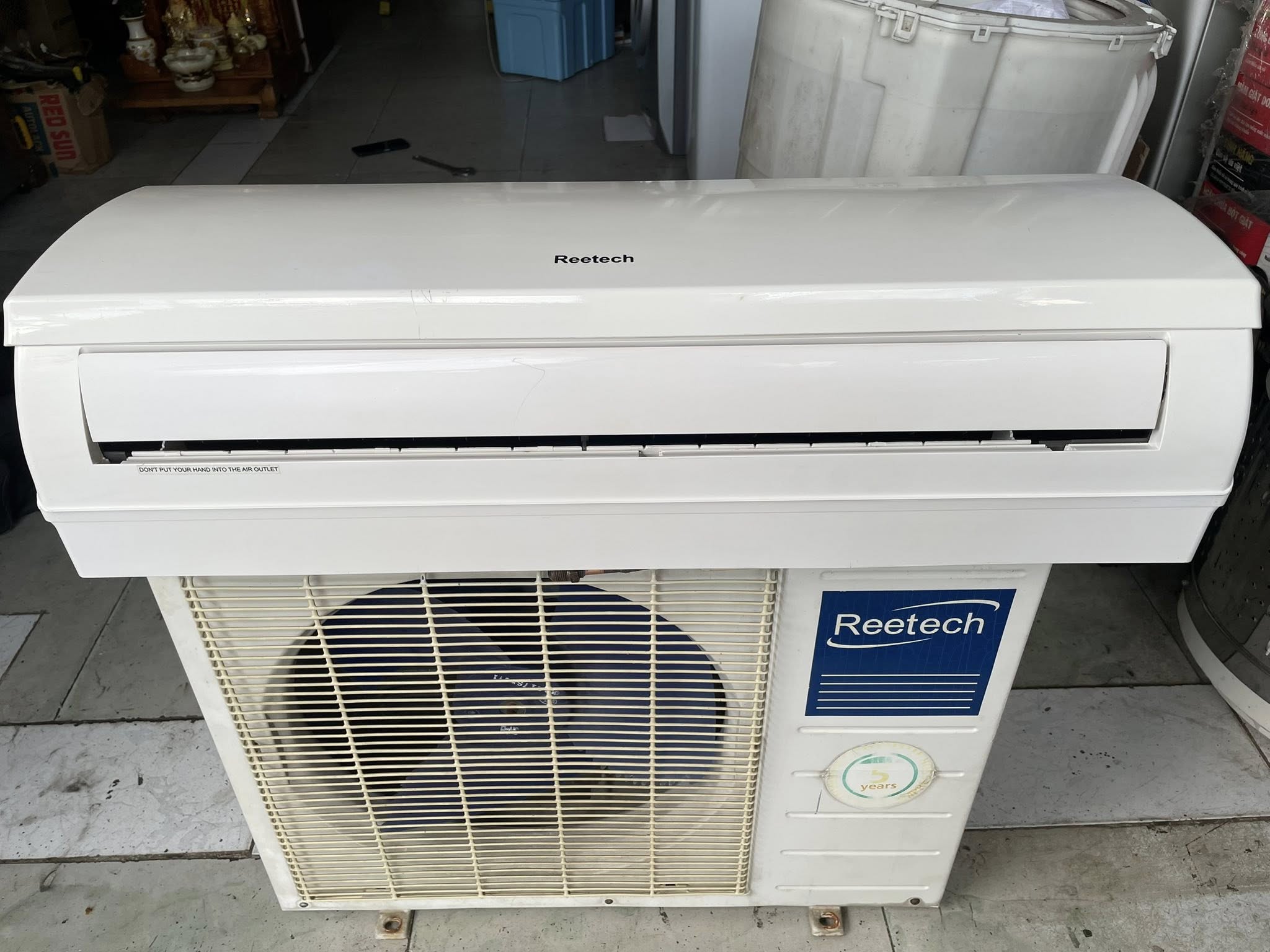 Máy lạnh Retech (1HP-3,5tr) xài tốt