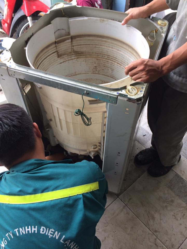 Sửa máy giặt mất nguồn tại nhà TPHCM