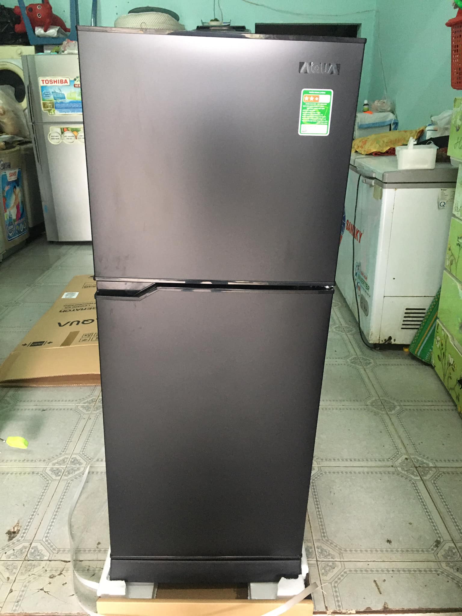 Tủ lạnh Aqua (130 lít) mới 99%
