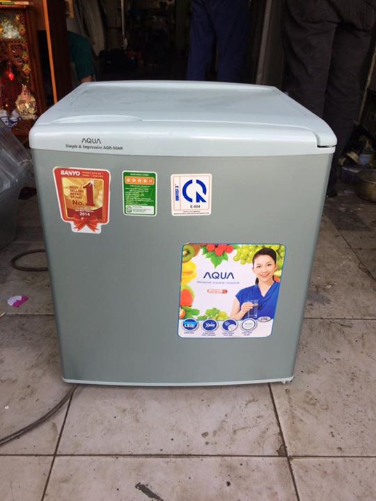 Tủ lạnh Aqua 53 lít mới 95%