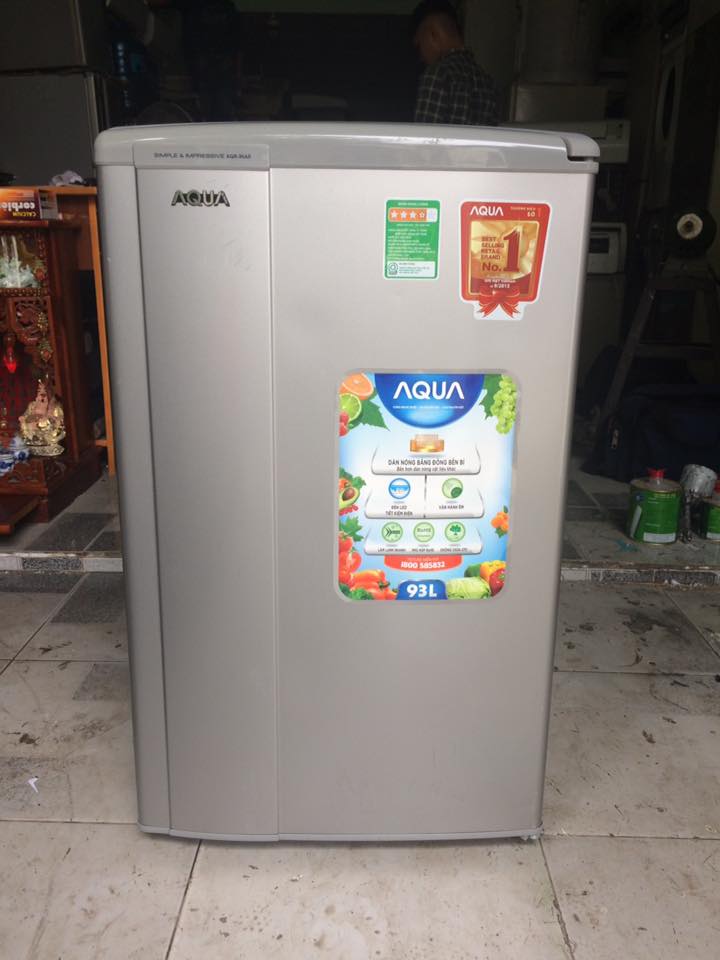 Tủ lạnh Aqua AQR-95AR(SS) 93 lít