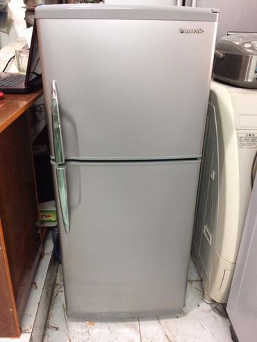 Tủ lạnh Panasonic NR-B151S 153 lít không đóng tuyết