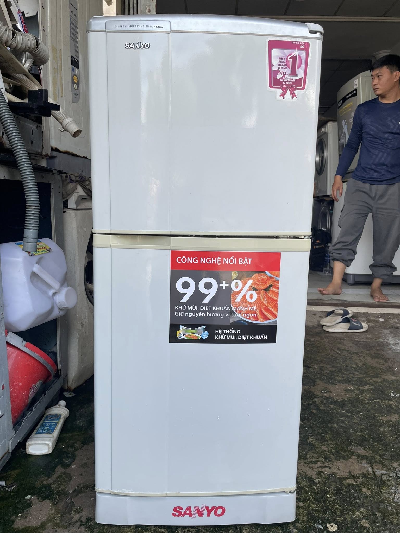 Tủ lạnh Sanyo (110lít) chạy nhẹ điện,