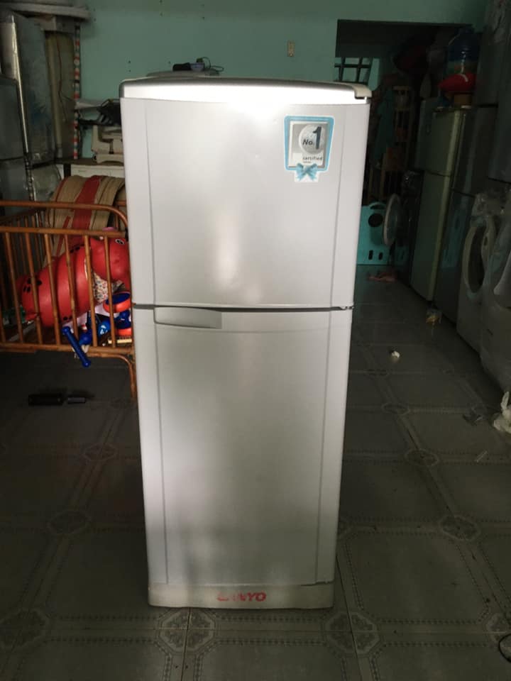 Tủ lạnh Sanyo (130 lít) không đóng tuyết