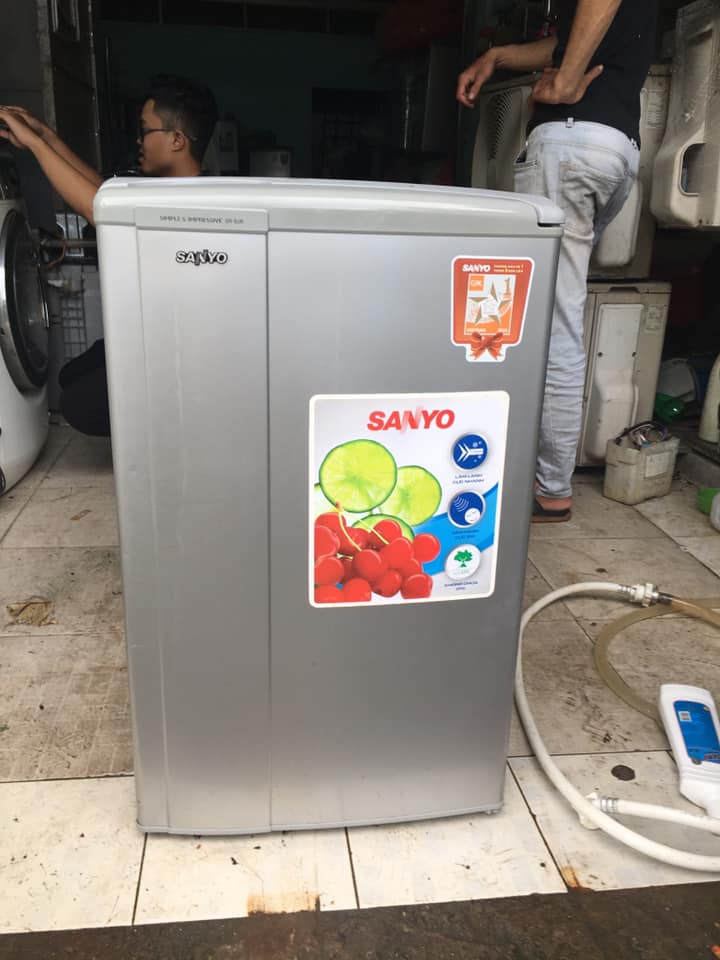 Tủ lạnh Sanyo (90 lit)