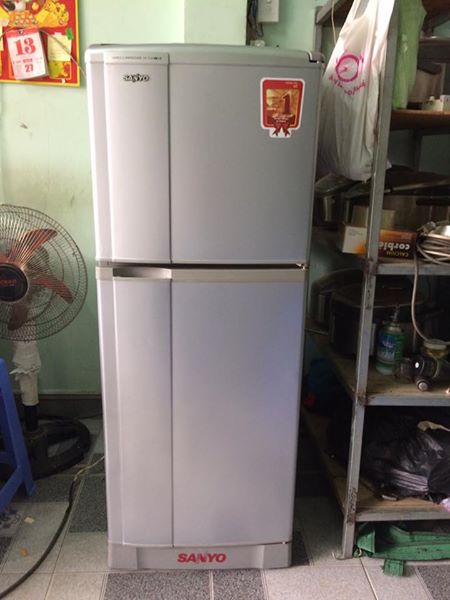 Tủ lạnh Sanyo SR-13JN (MS) 130L không đóng tuyết