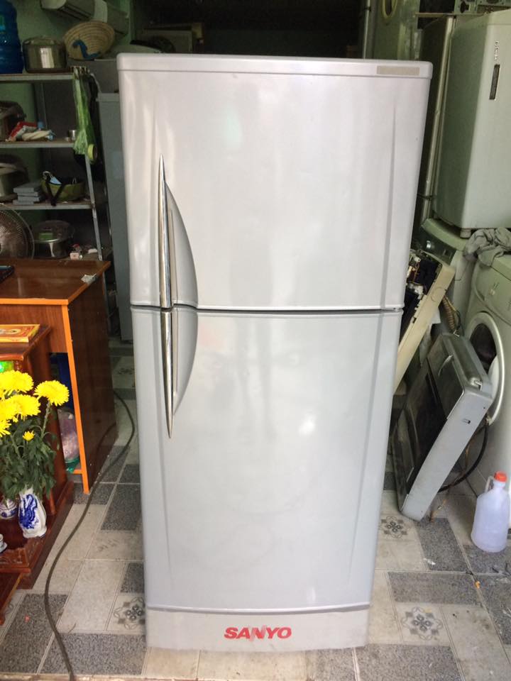 Tủ lạnh Sanyo SR-20TN(SL) 200 lít không đóng tuyết