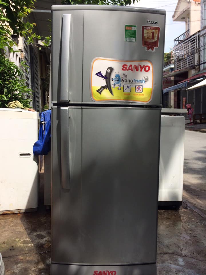 Tủ lạnh Sanyo SR-S185PN (180 lít) k đóng tuyết