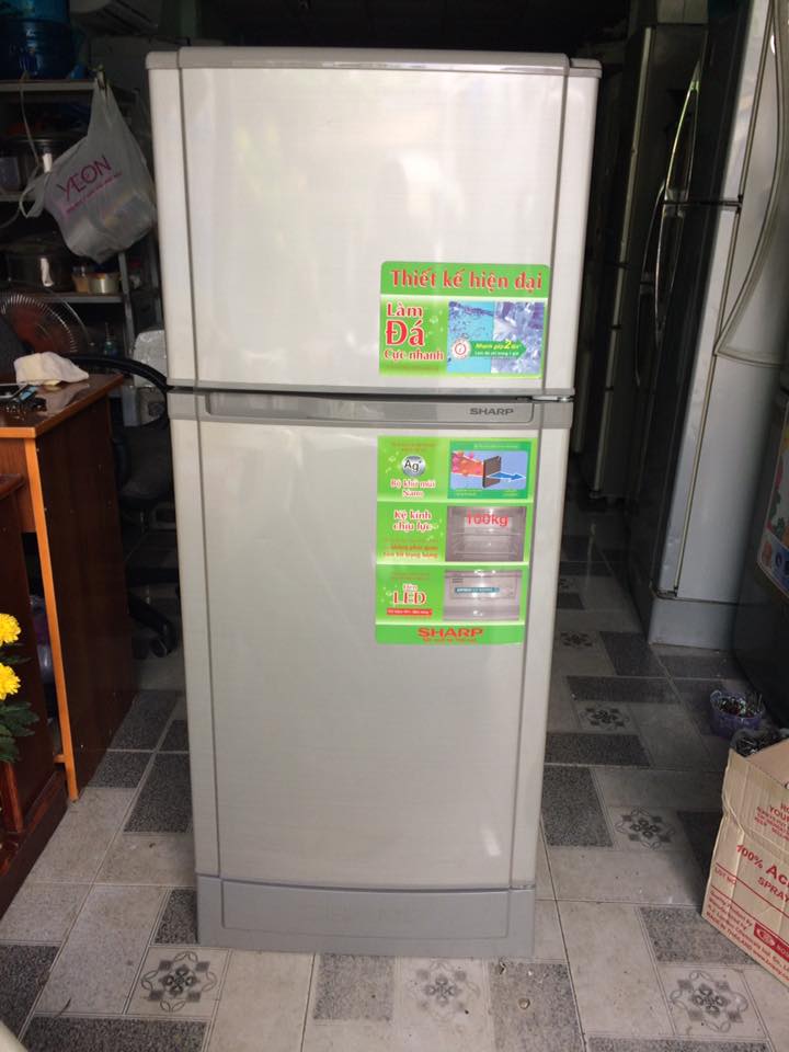 Tủ lạnh Sharp SJ-166S-SC 165 lít không đóng tuyết